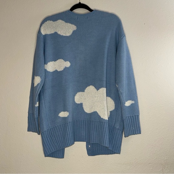 Light Blue Cloud Pattern Button-Up Cardigan - Picture 2 of 2